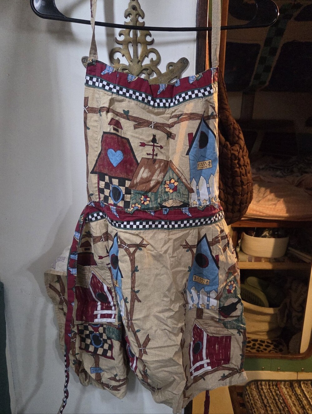 Birdhouse Apron
